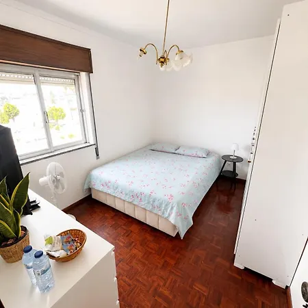 Privado Com Cama De Casal Em Penthouse Com Bbq منزل للإقامة